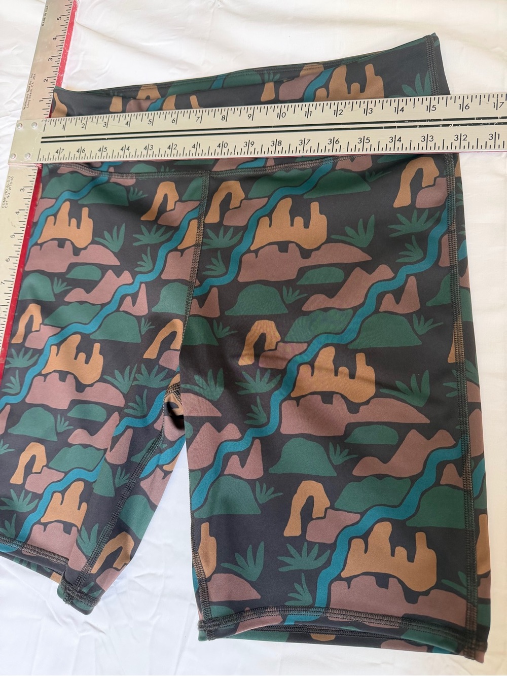 Teva Women's Multicolor Desert Print Athletic Shorts - Picture 5 of 5
